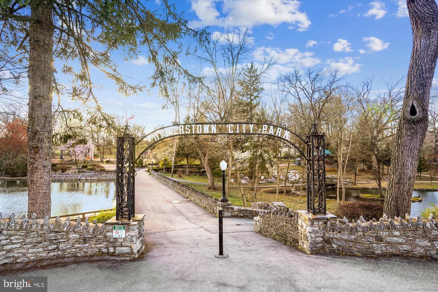 9616 Cobble Stone Court photo 47