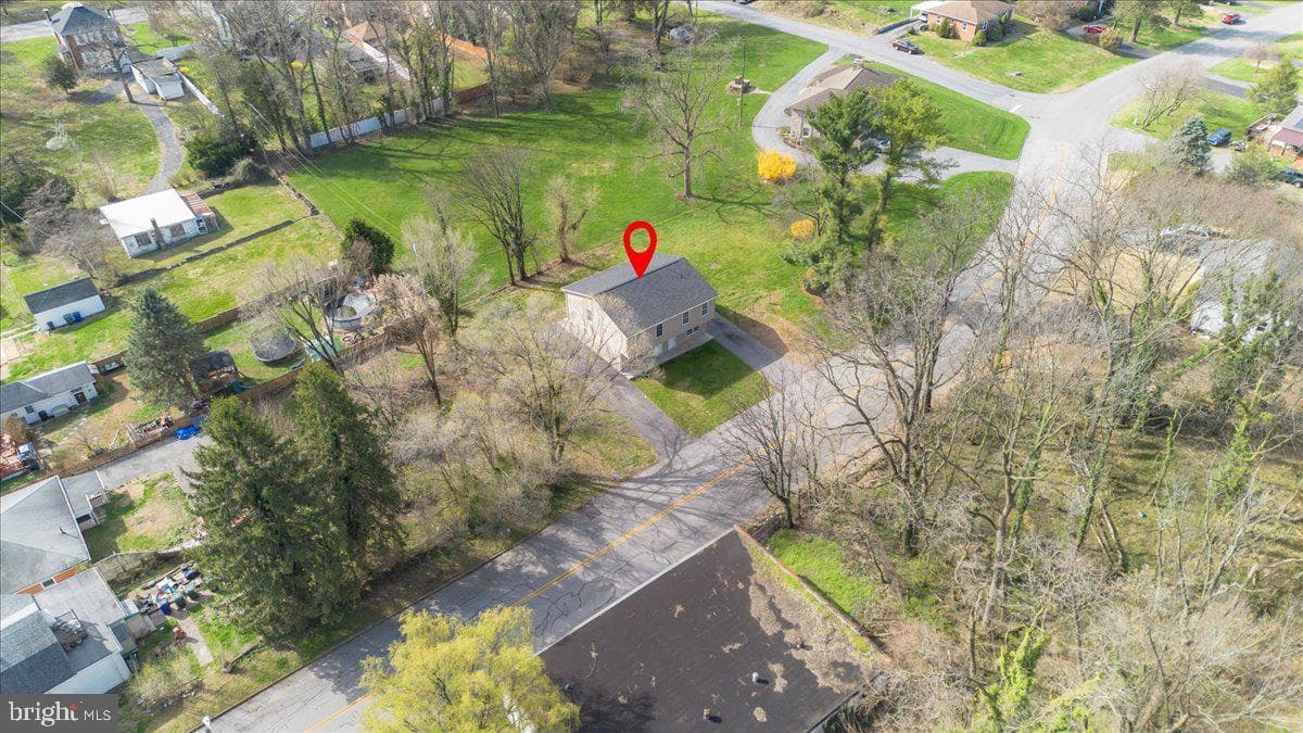 1312 Sherman Avenue photo 18