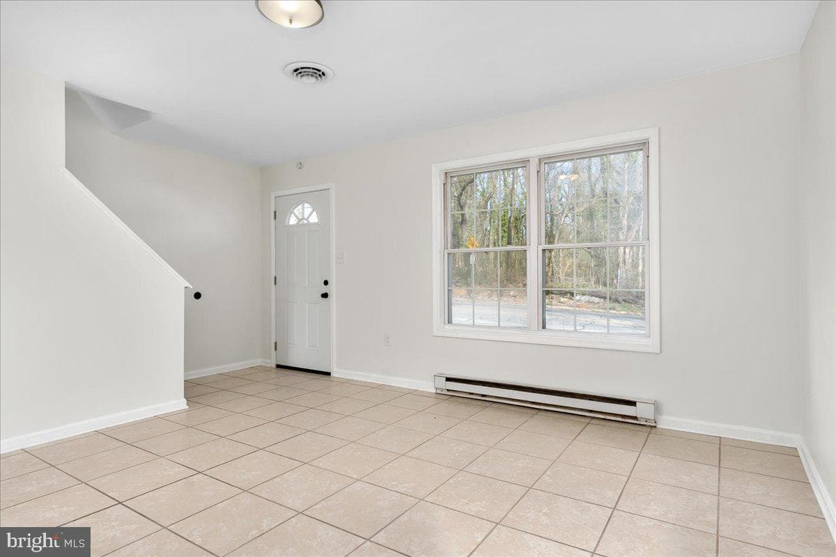 1312 Sherman Avenue photo 3