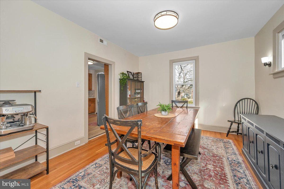 104 Cypress Street photo 15