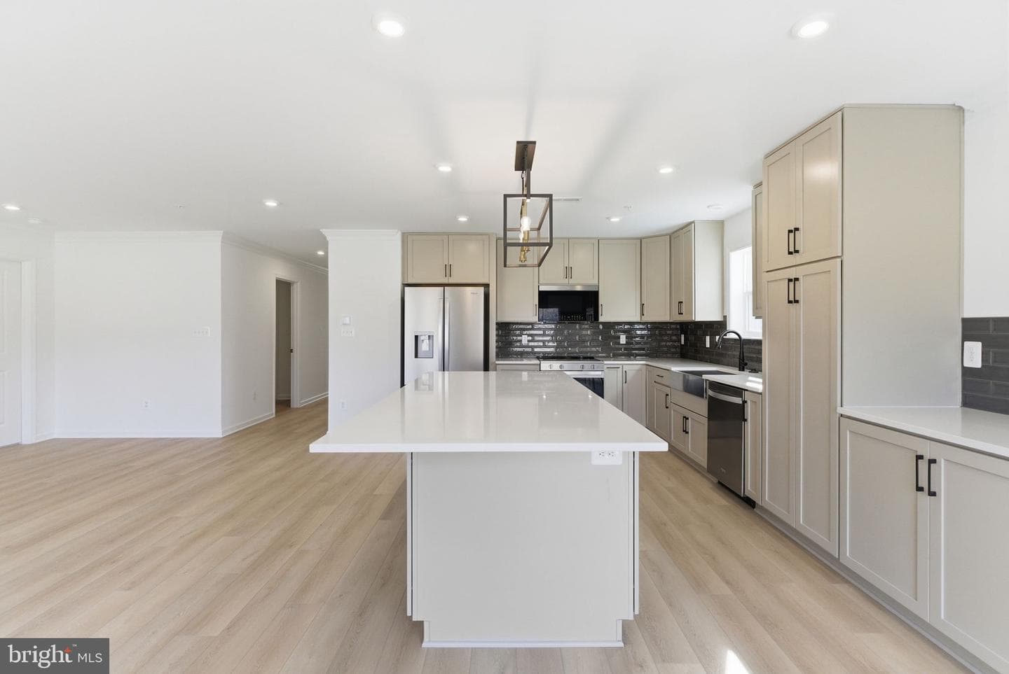 13352 Snapdragon Way photo 4