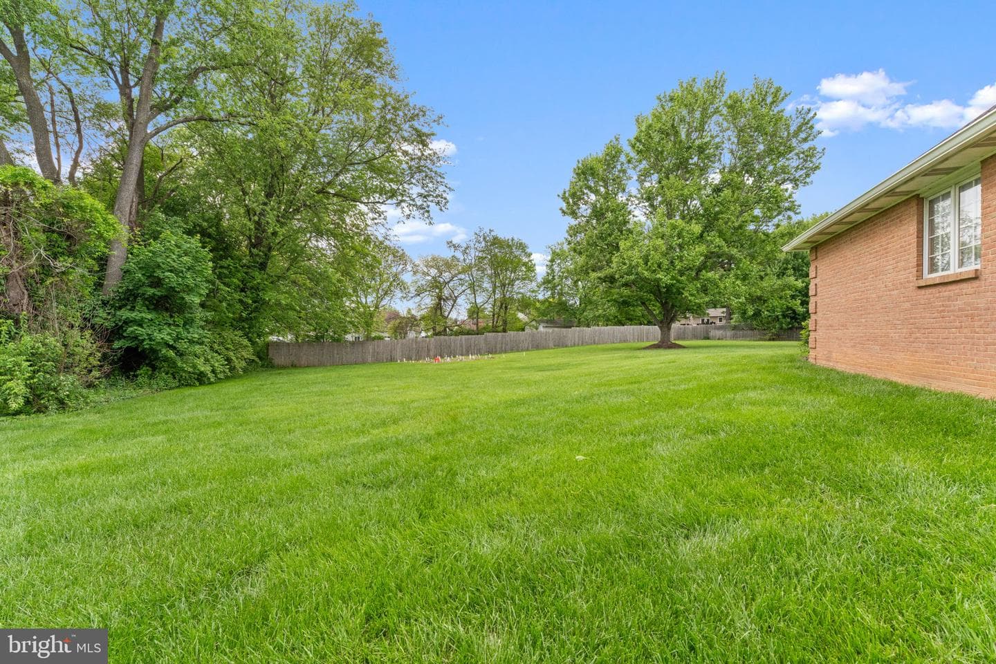 18903 Manchester Drive photo 36