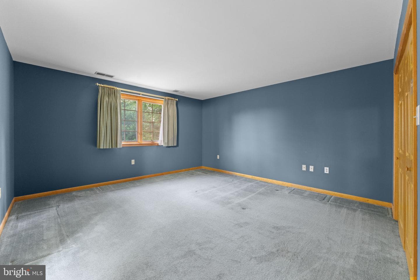 18903 Manchester Drive photo 52