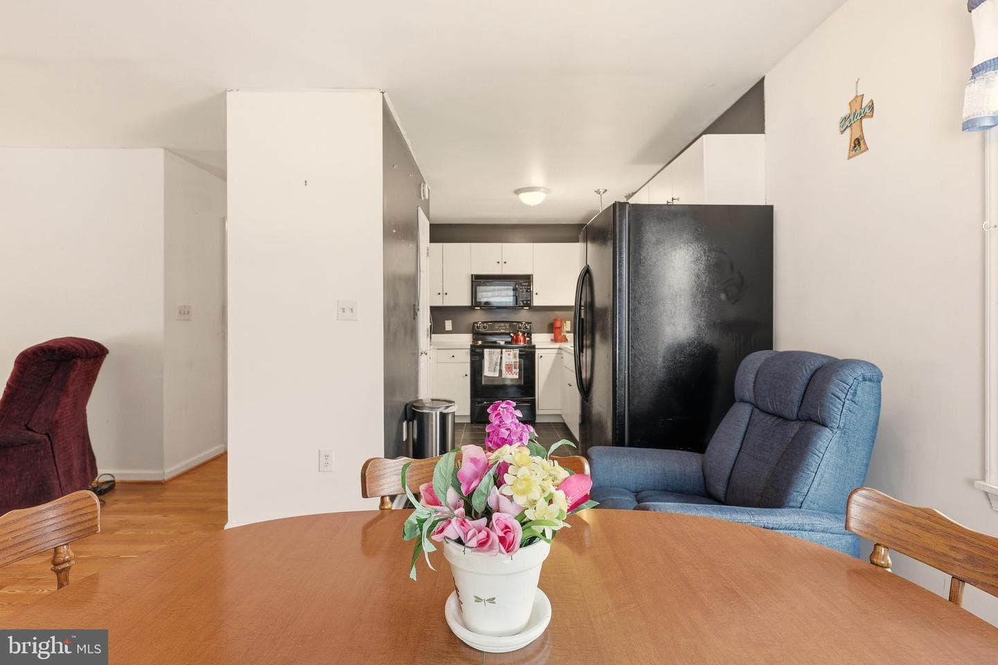 18030 Edith Avenue photo 10