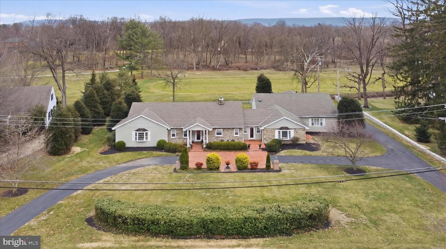 12903 Fountain Head Road, Hagerstown