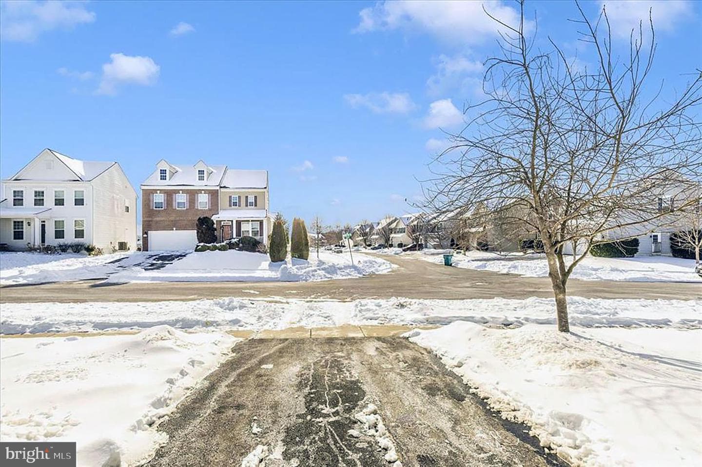 9427 Morning Dew Drive photo 37