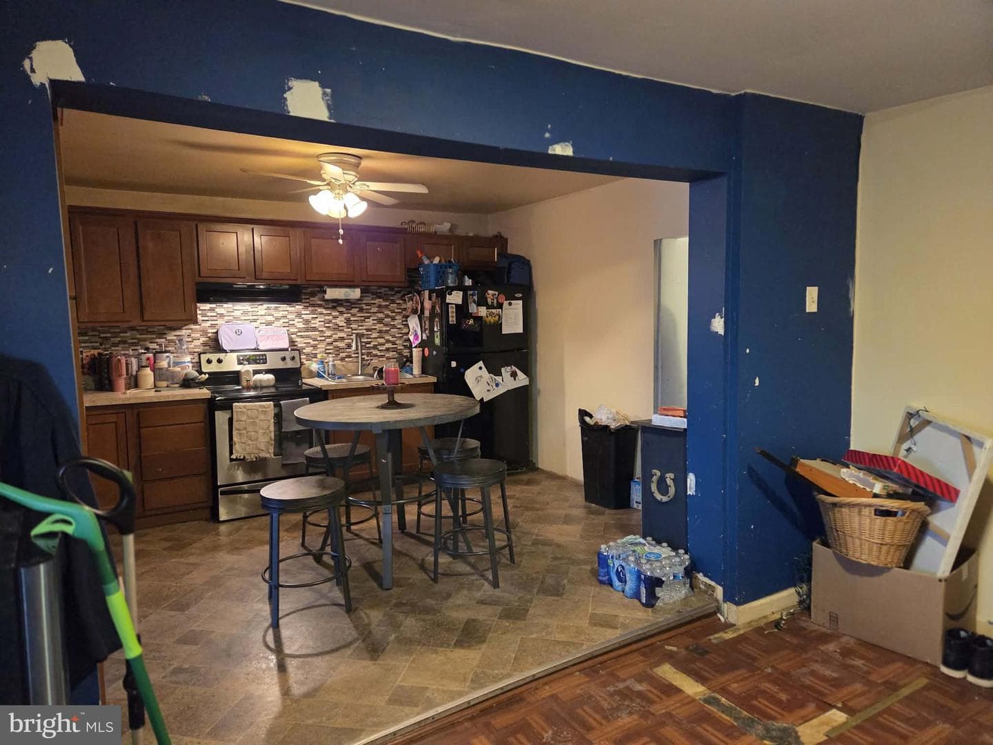 217 James Street photo 4