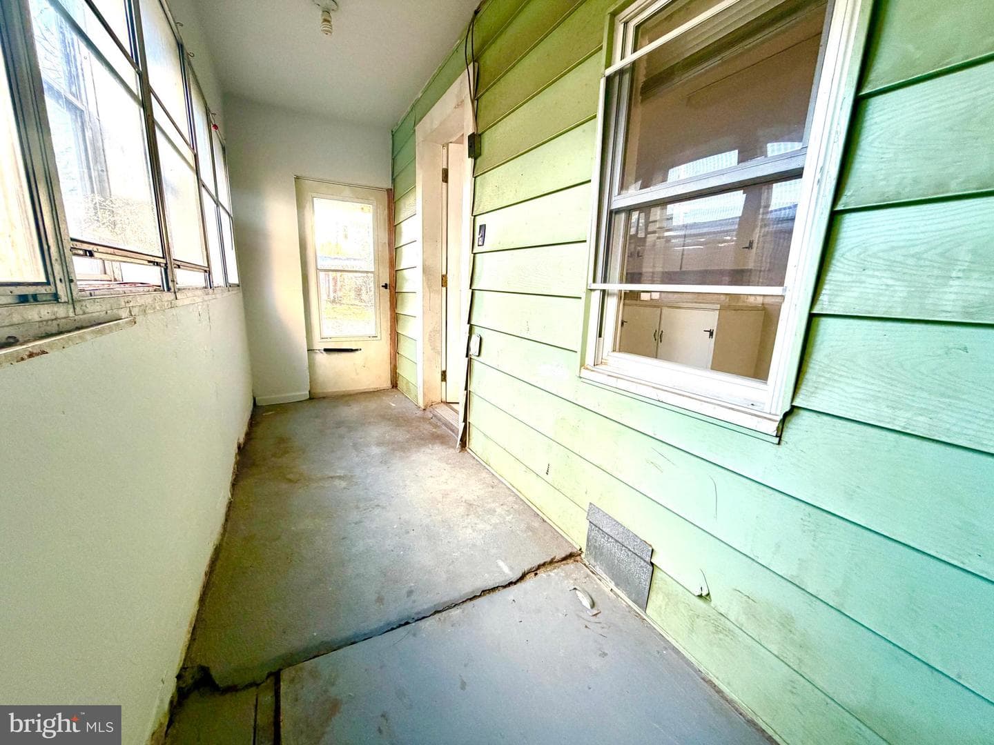 132 Randolph Avenue photo 18