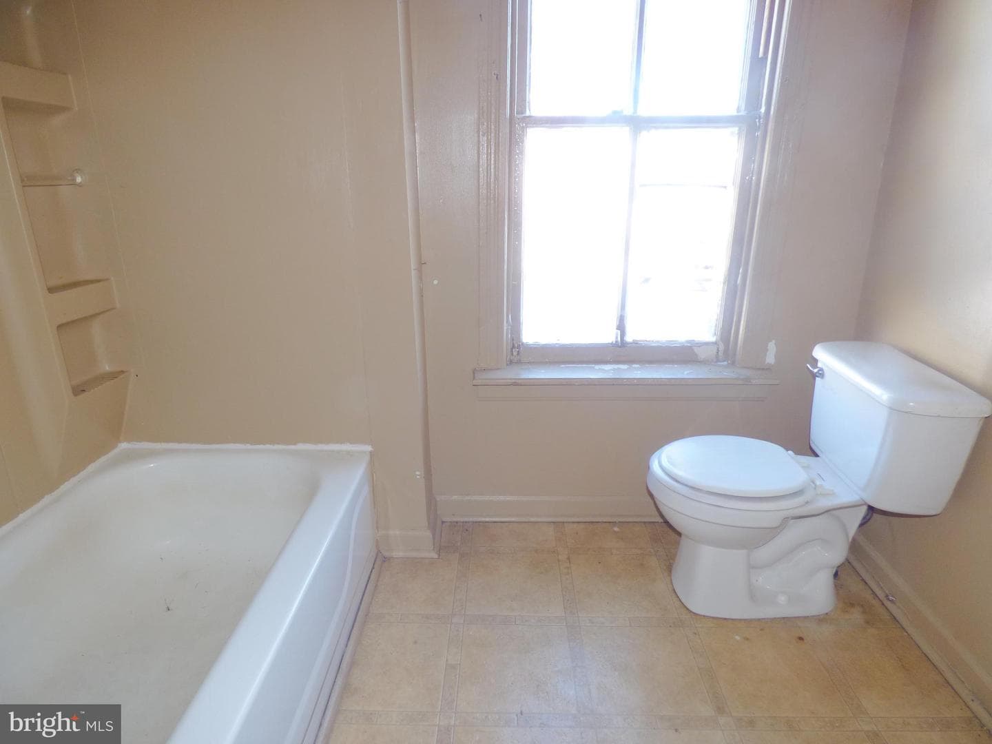 520 W Church Street photo 14