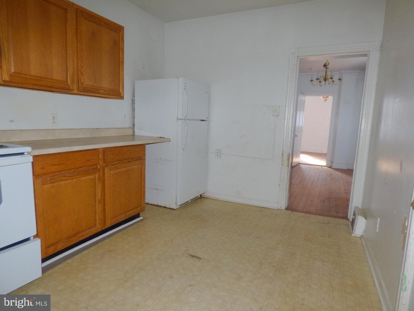 520 W Church Street photo 4