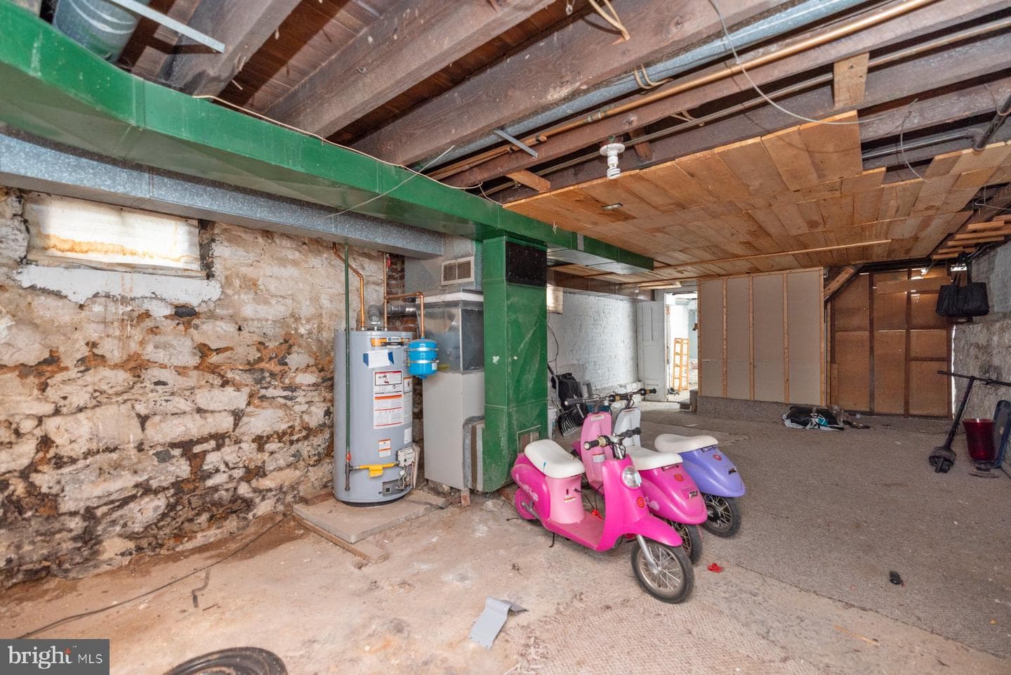 446 N Prospect Street N photo 19