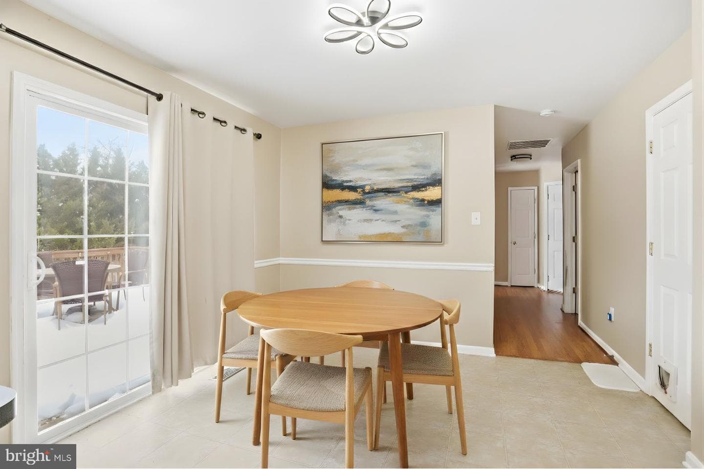 12206 Bucky Avenue photo 3
