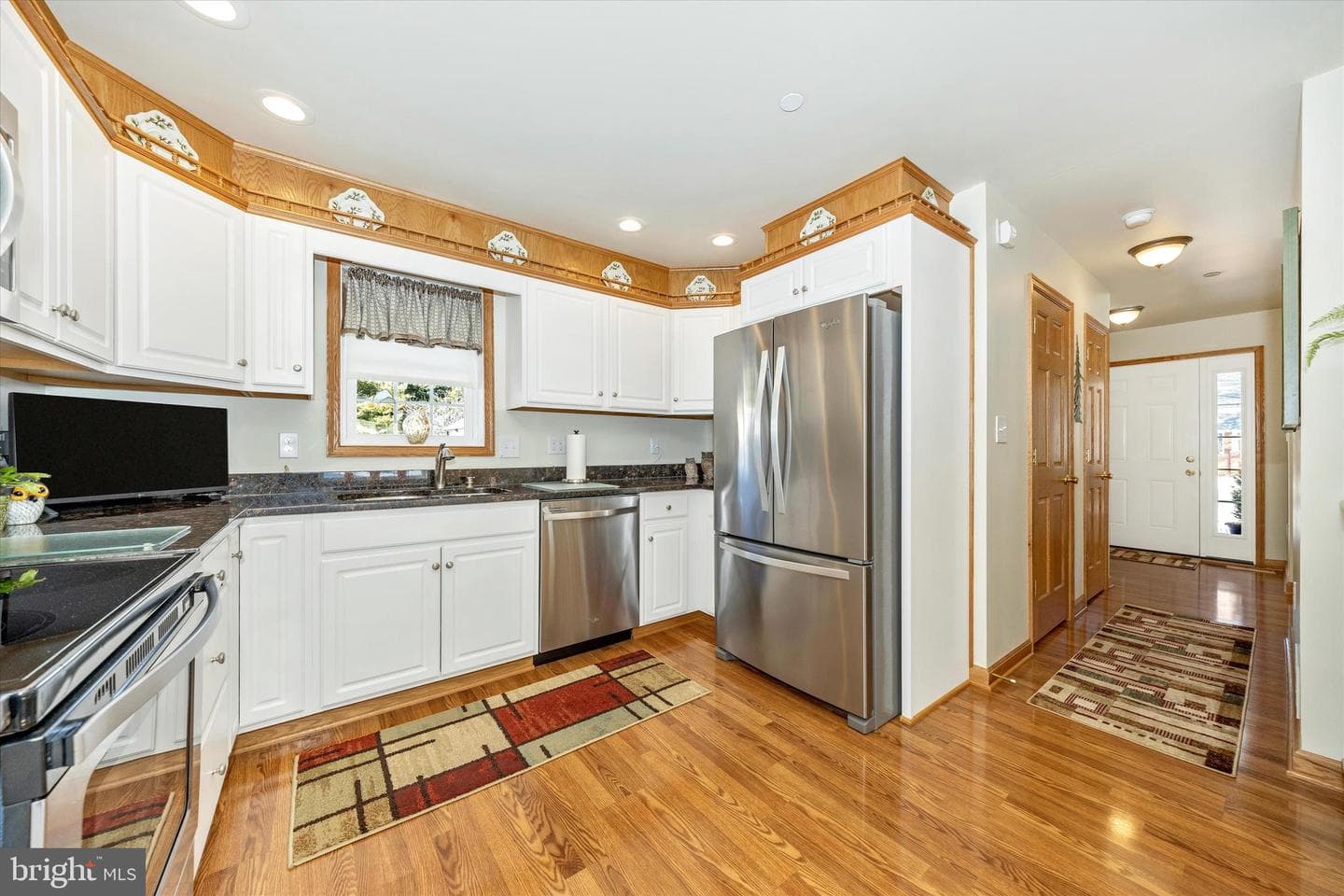 19327 Longmeadow Road photo 15