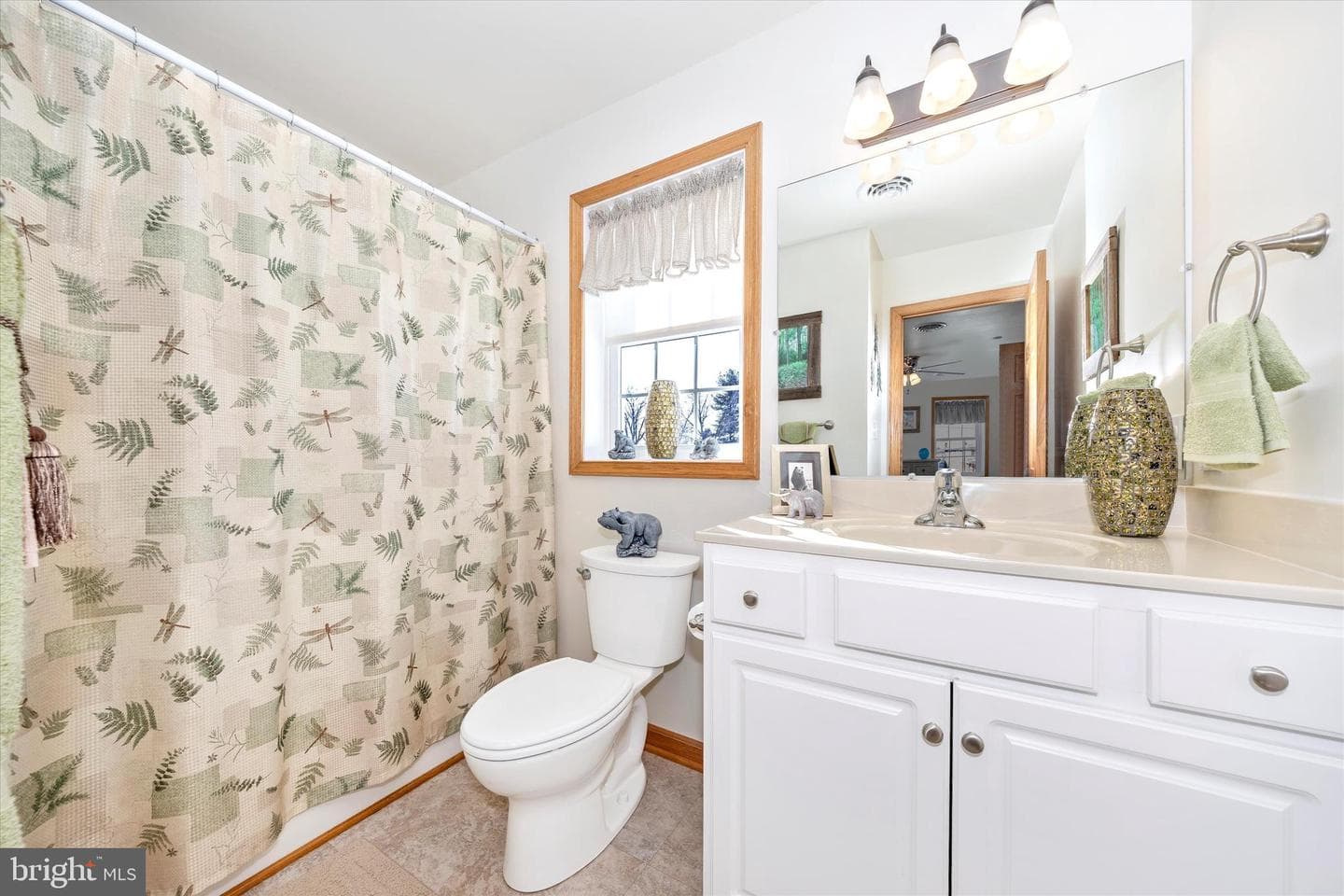 19327 Longmeadow Road photo 28