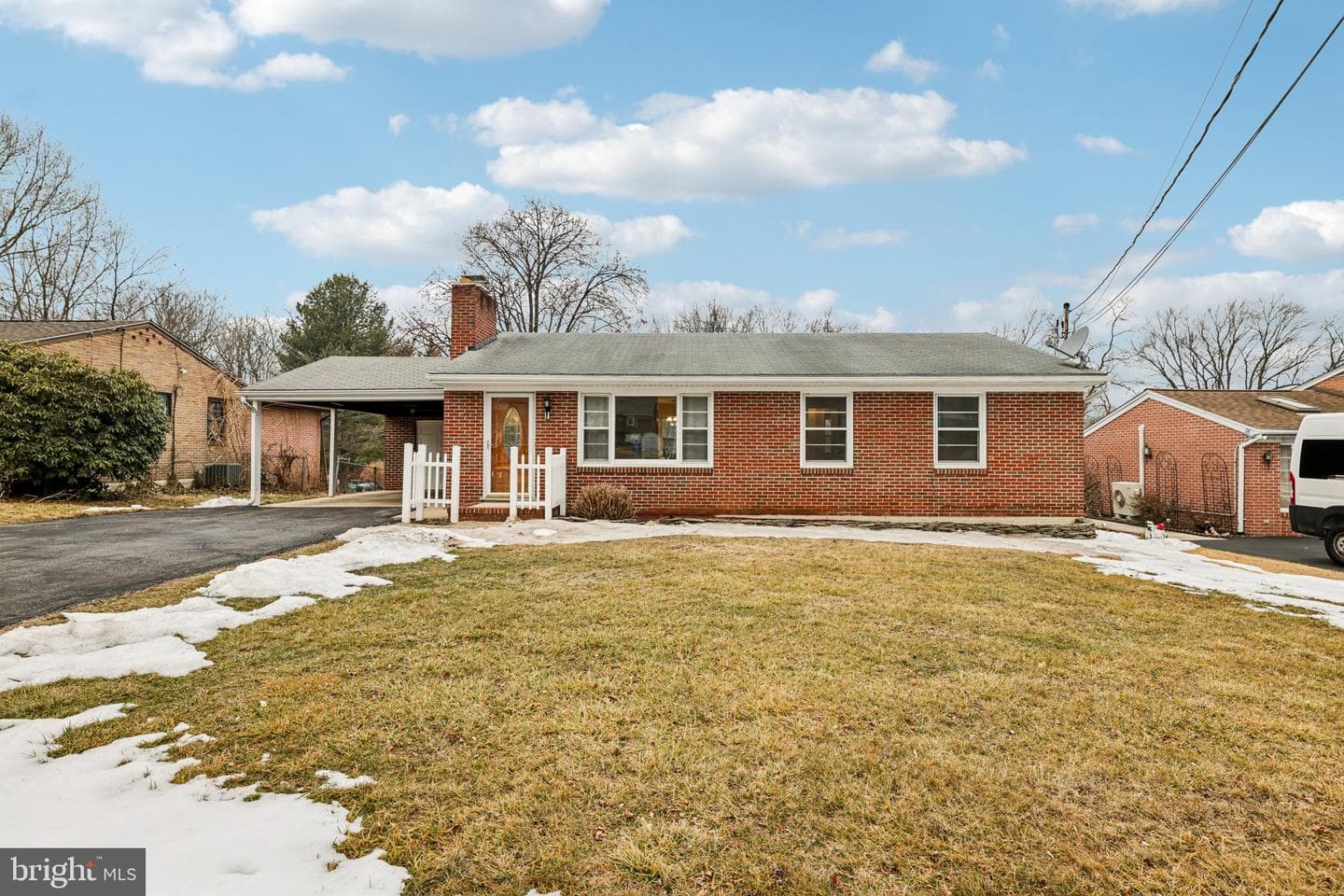 217 Woodpoint Avenue photo 43