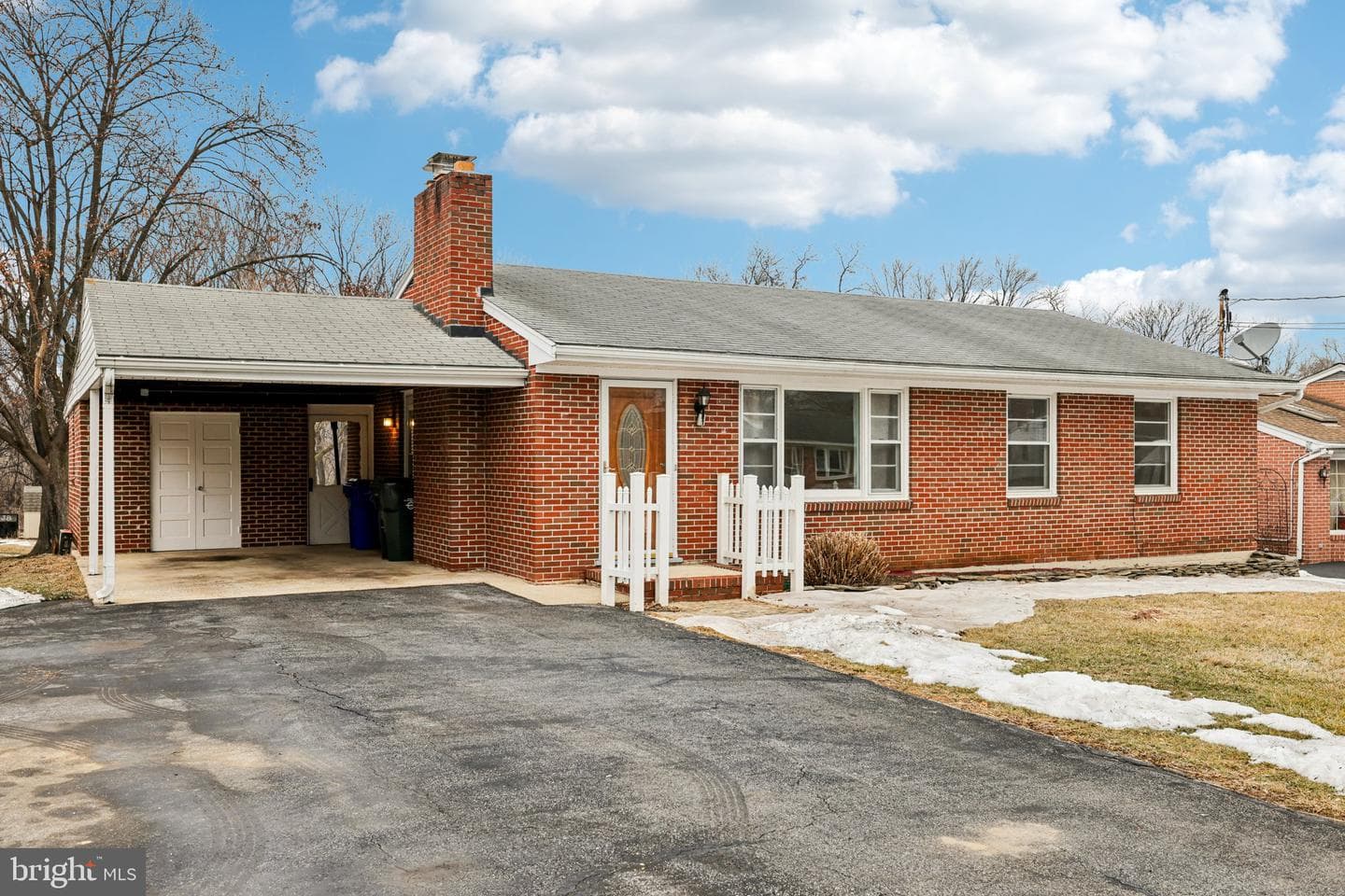 217 Woodpoint Avenue photo 45