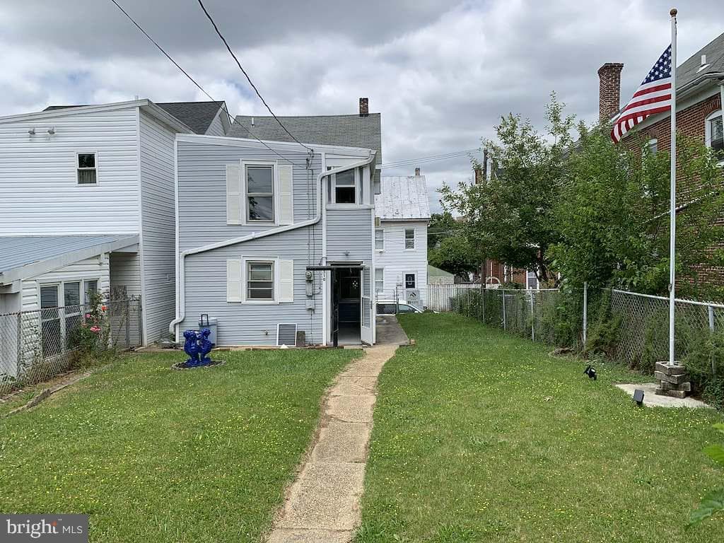 310 S Mulberry Street photo 27