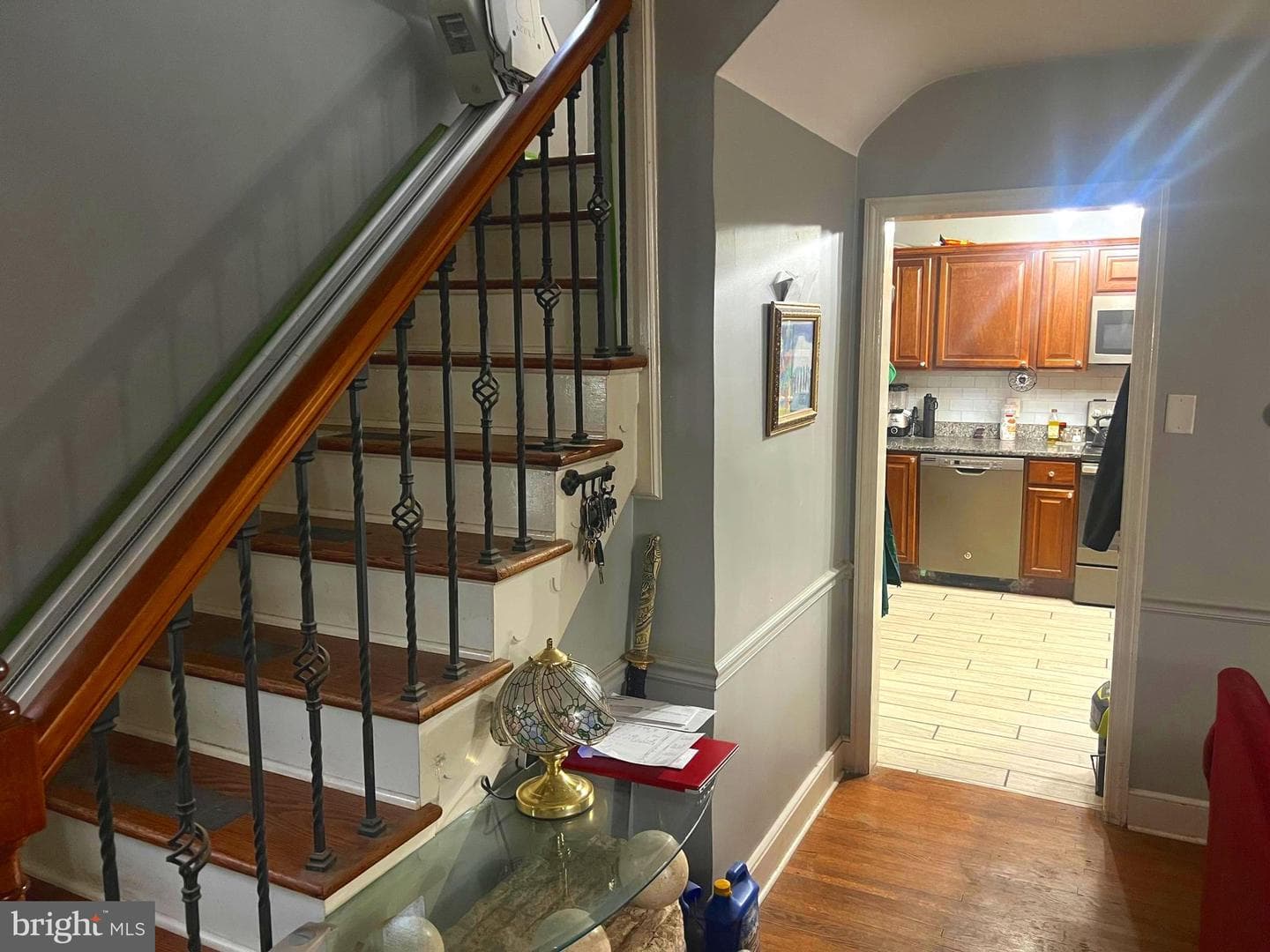 953 View Street photo 11