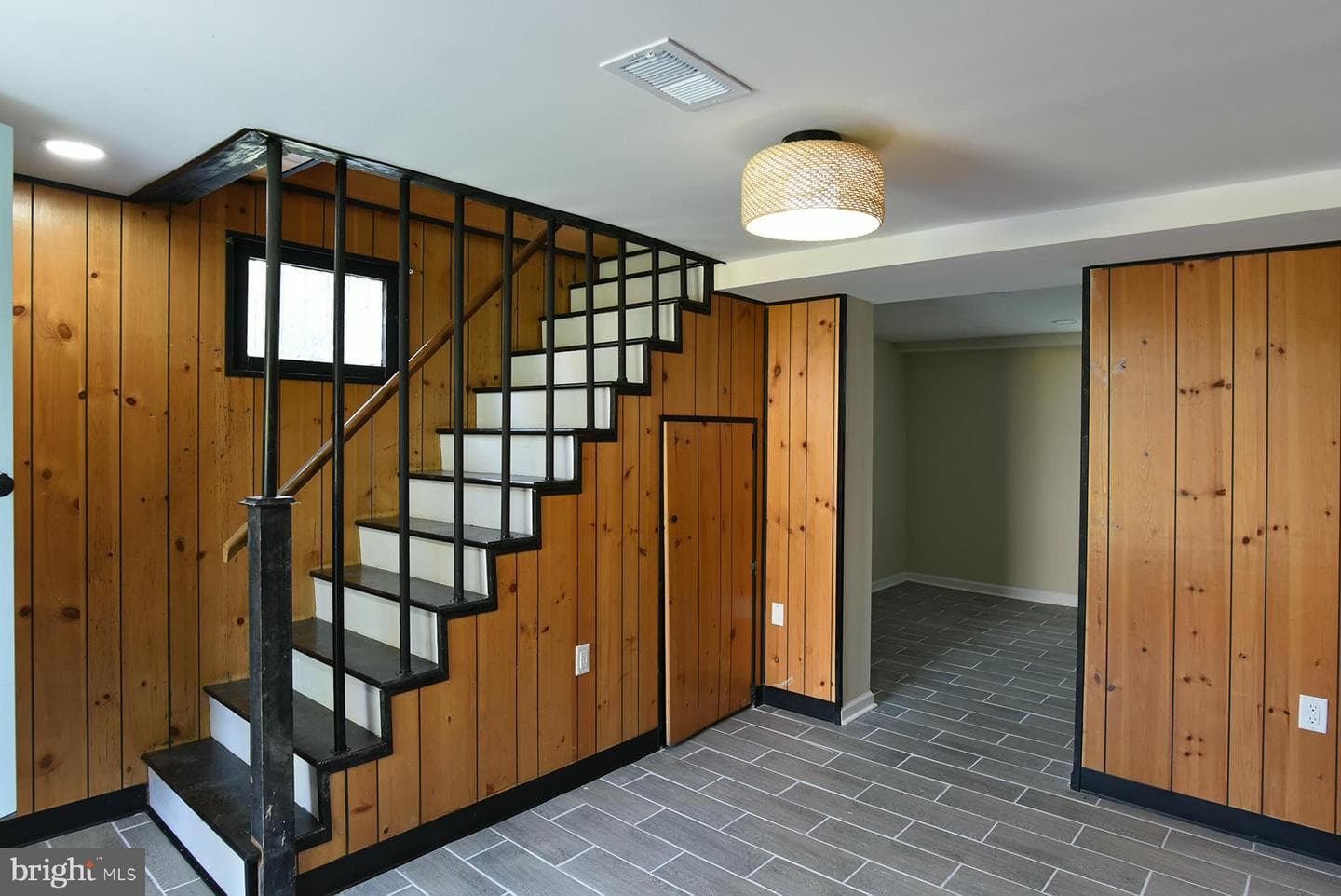 70 Nottingham Road photo 28