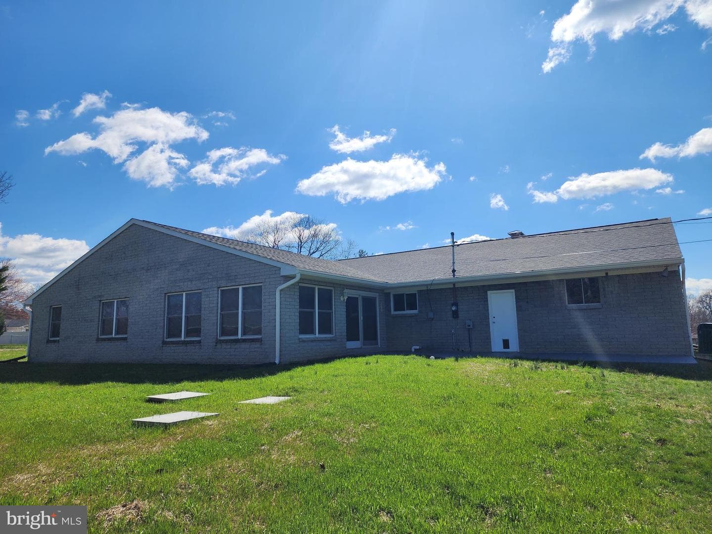 15 Brightwood Circle photo 8