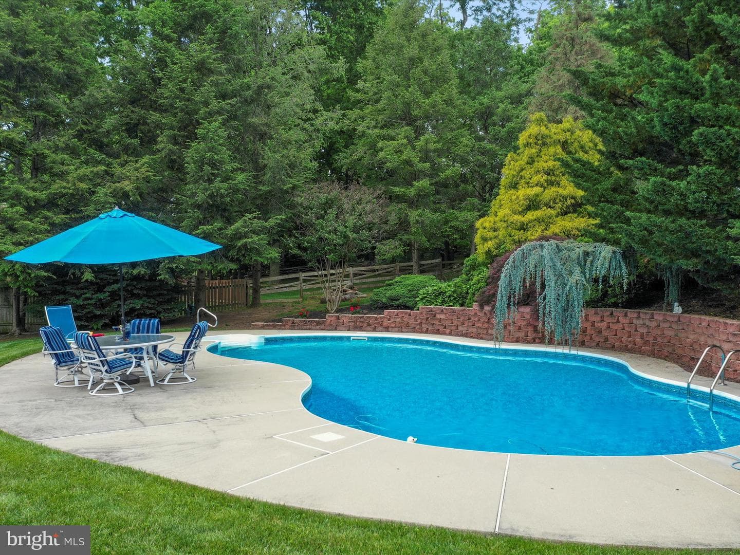 11025 Eastwood Drive photo 70