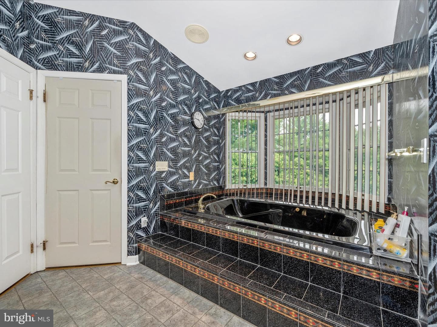 1017 Lindsay Lane photo 36