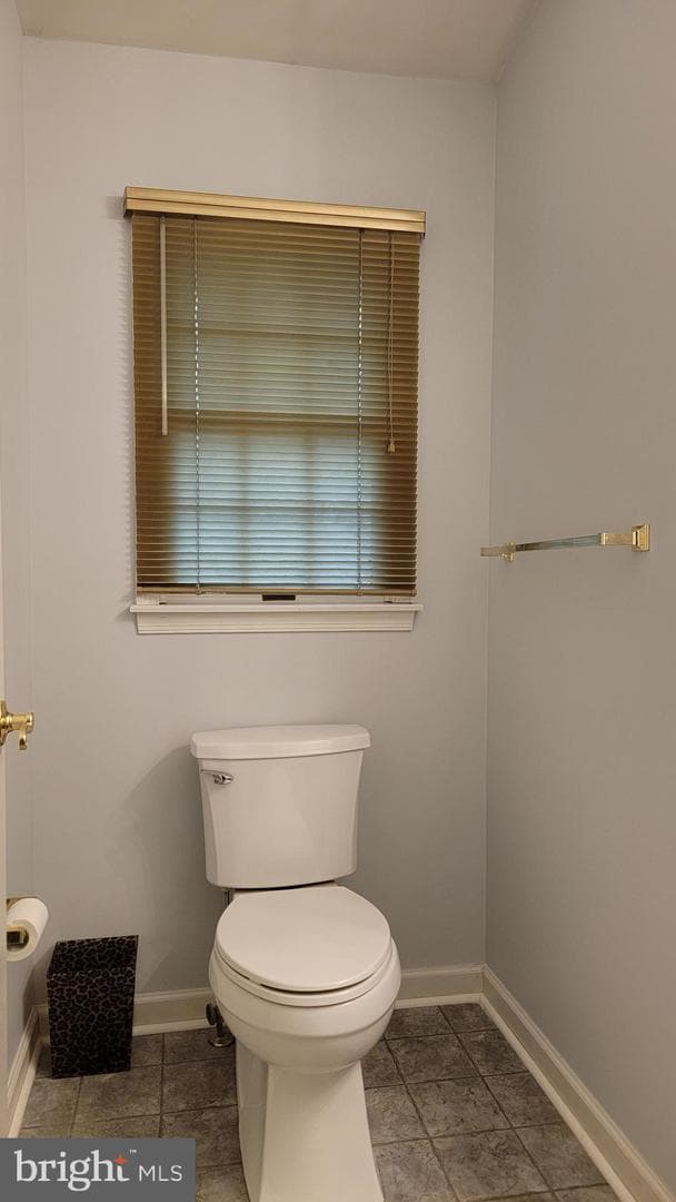 1017 Lindsay Lane photo 40