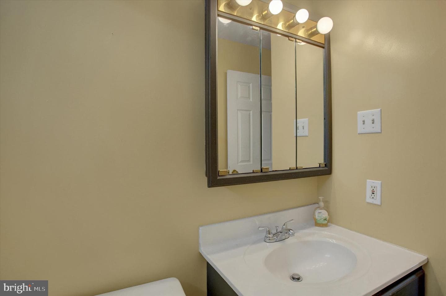 10204 Bear Creek Drive photo 18