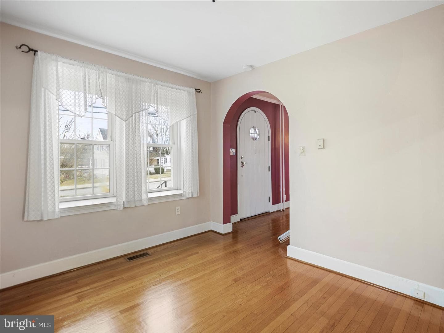 1304 Salem Avenue photo 10