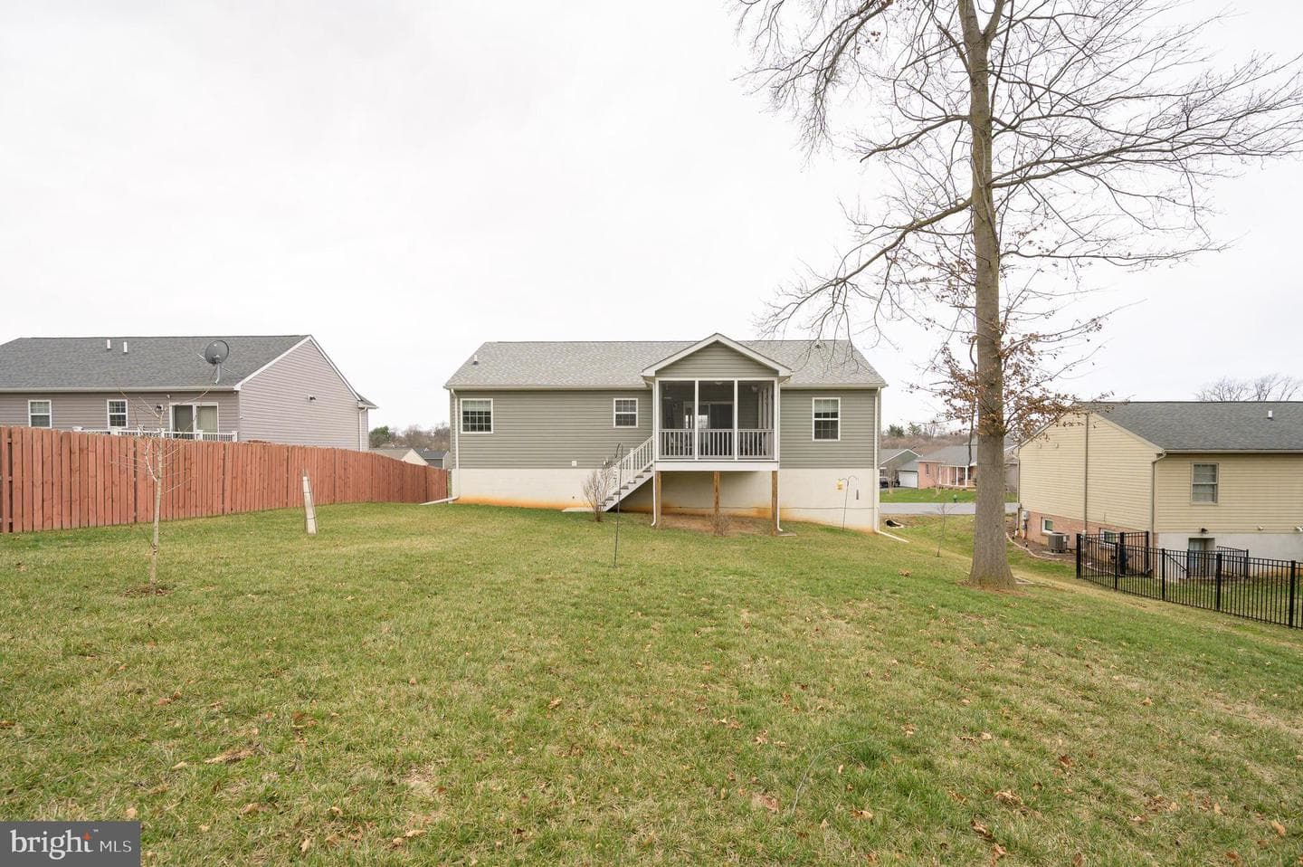 344 Hollymead Terrace photo 49