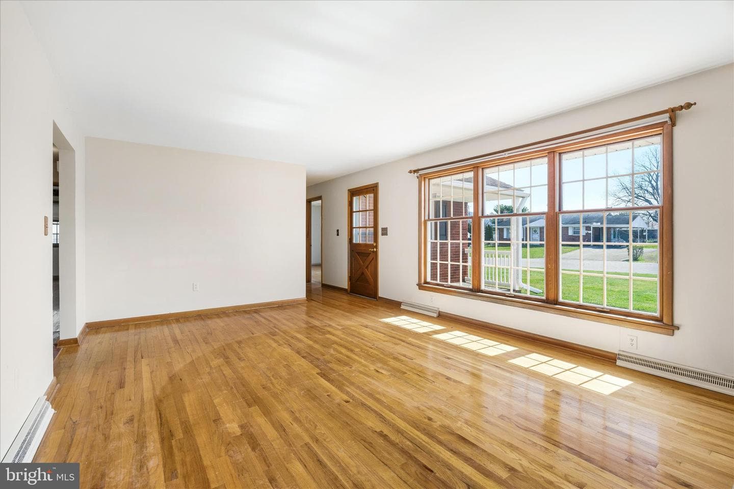 22054 Mohawk Drive photo 8
