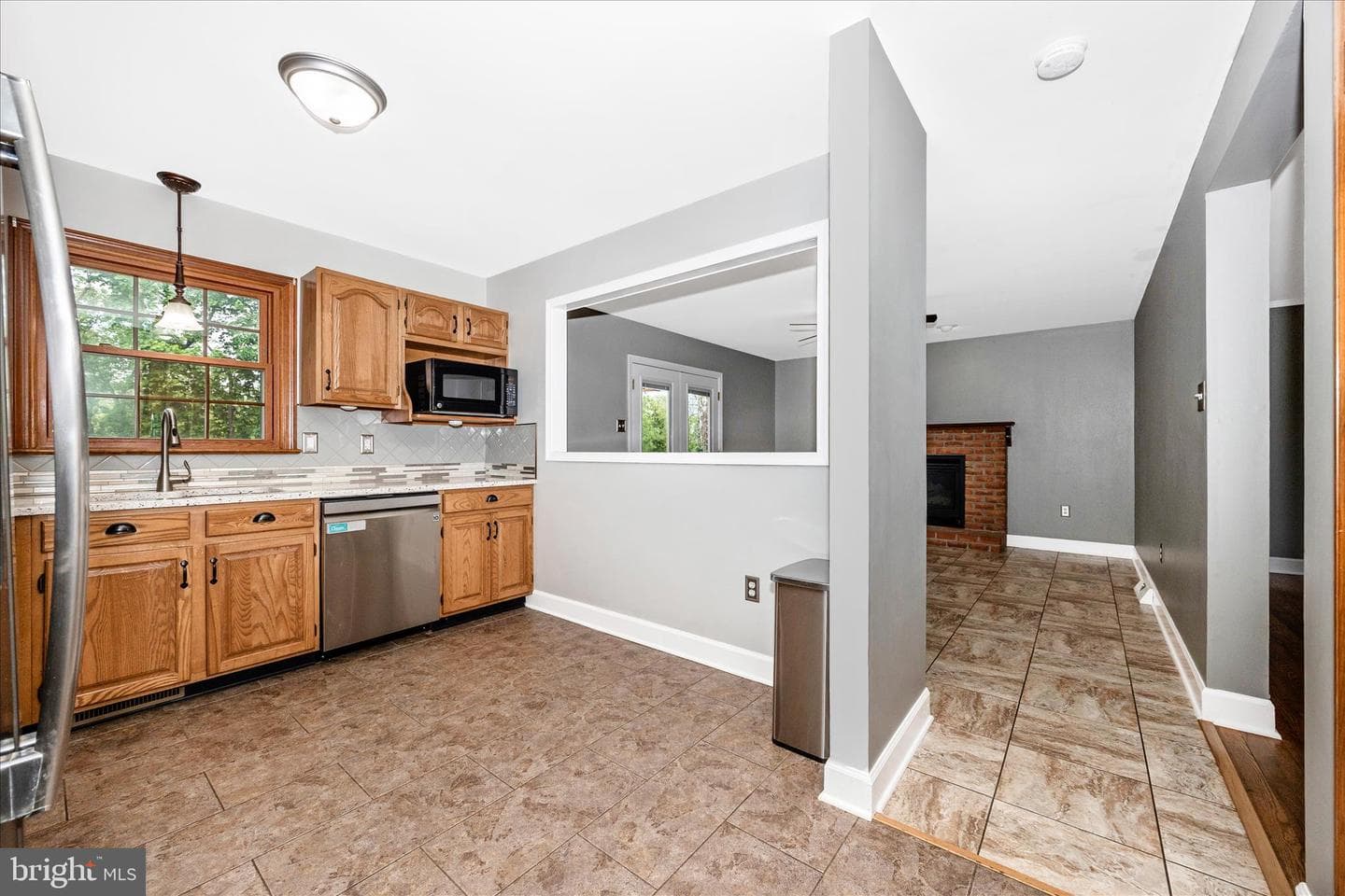 47 Stanford Road photo 14