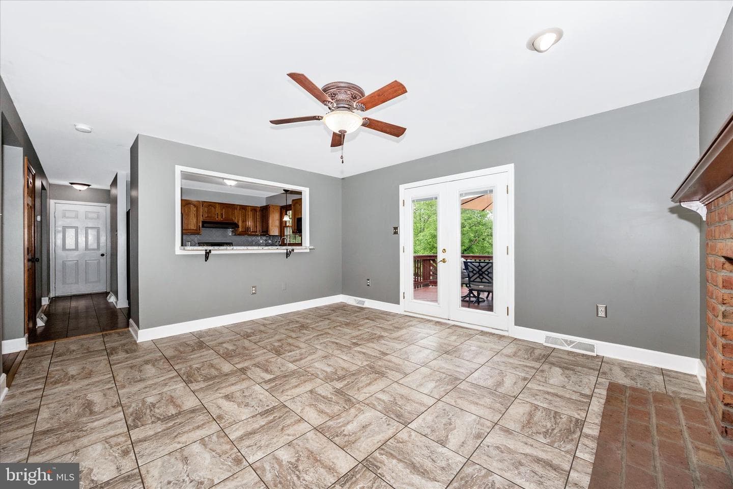47 Stanford Road photo 17