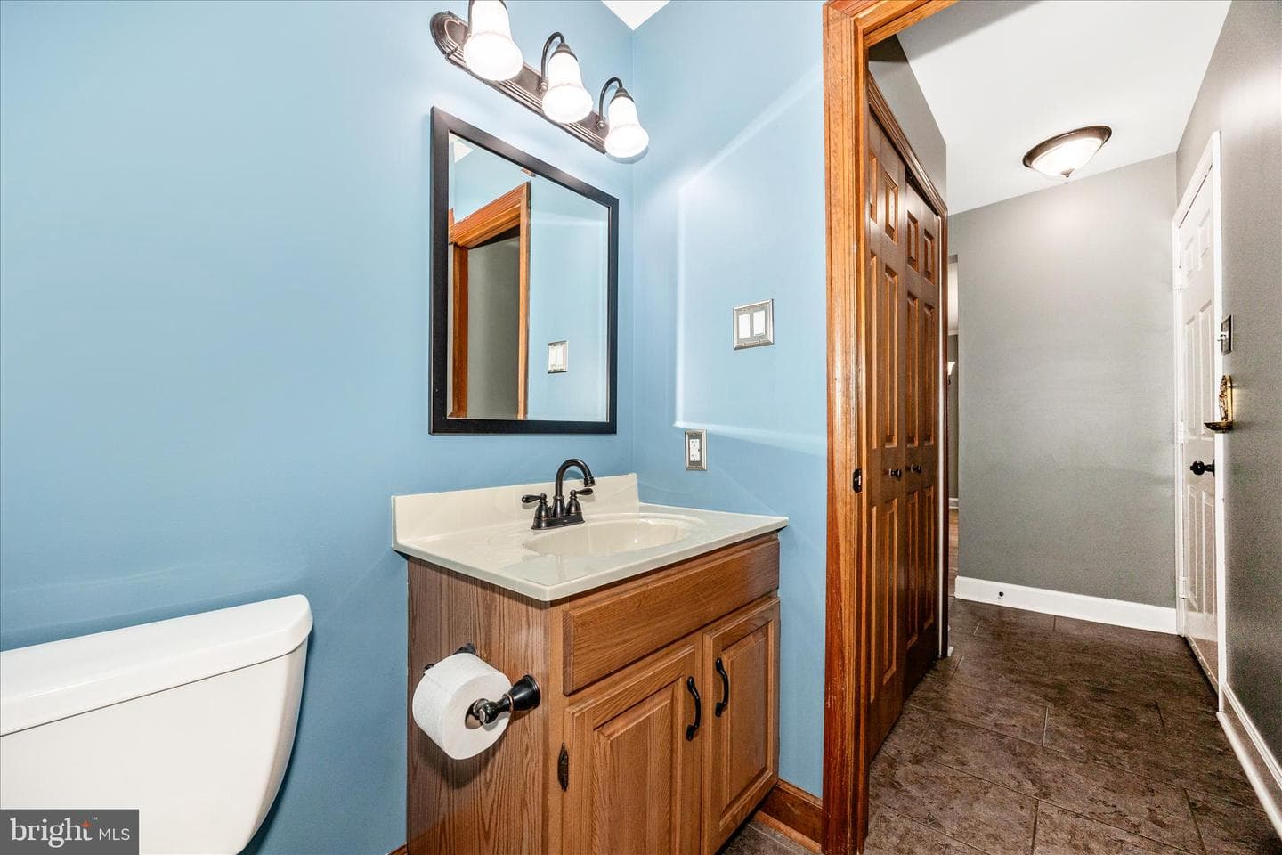 47 Stanford Road photo 20