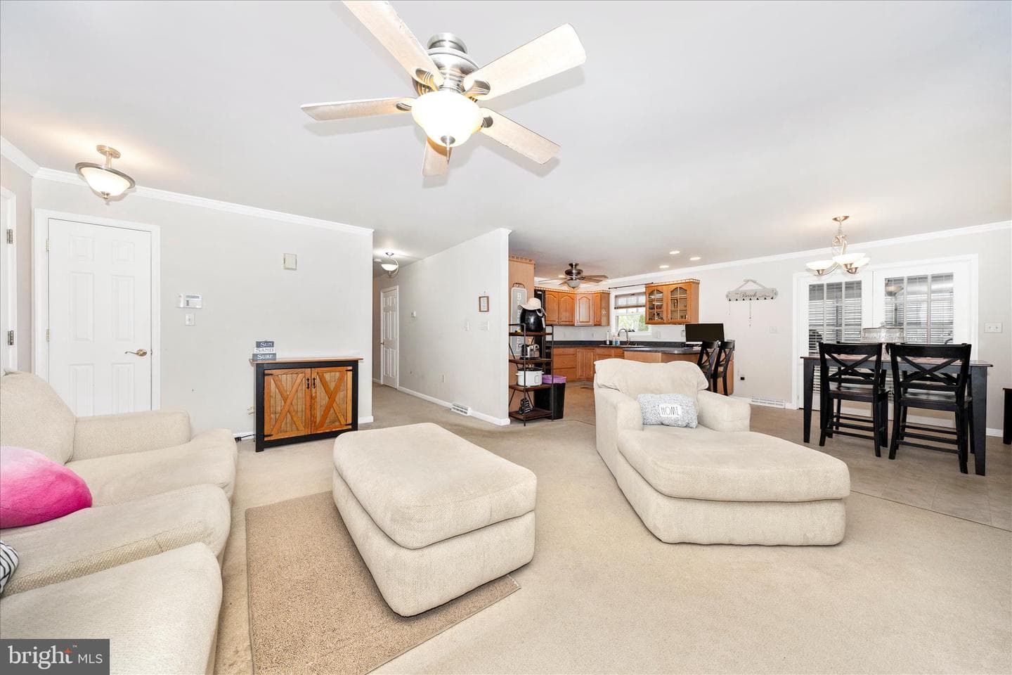 235 Montclair Court photo 13