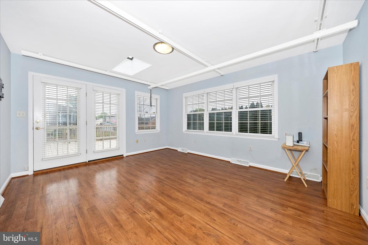 235 Montclair Court photo 22