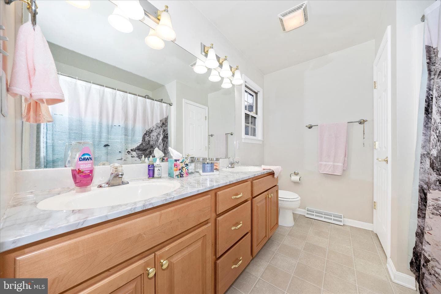 235 Montclair Court photo 28