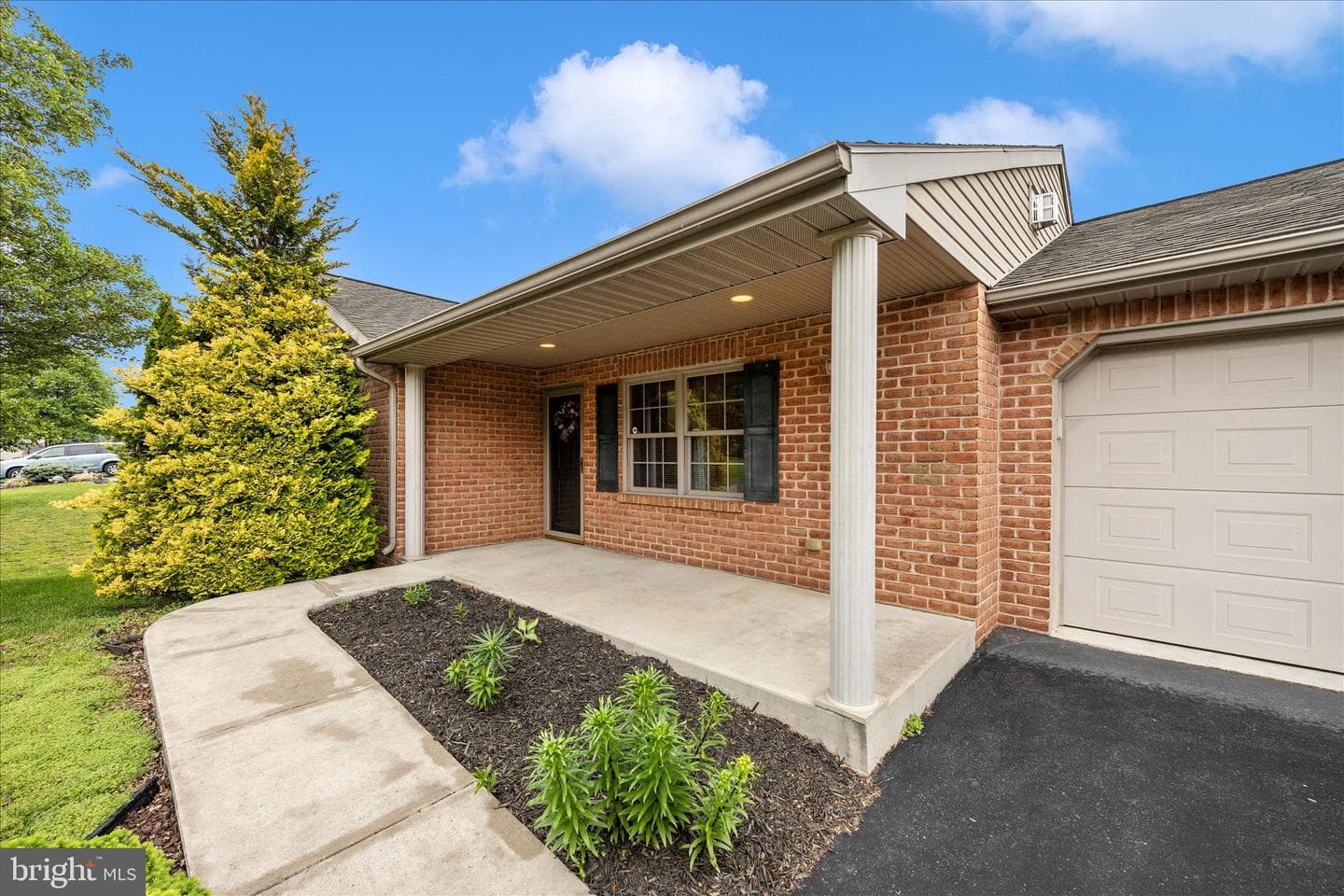 235 Montclair Court photo 49