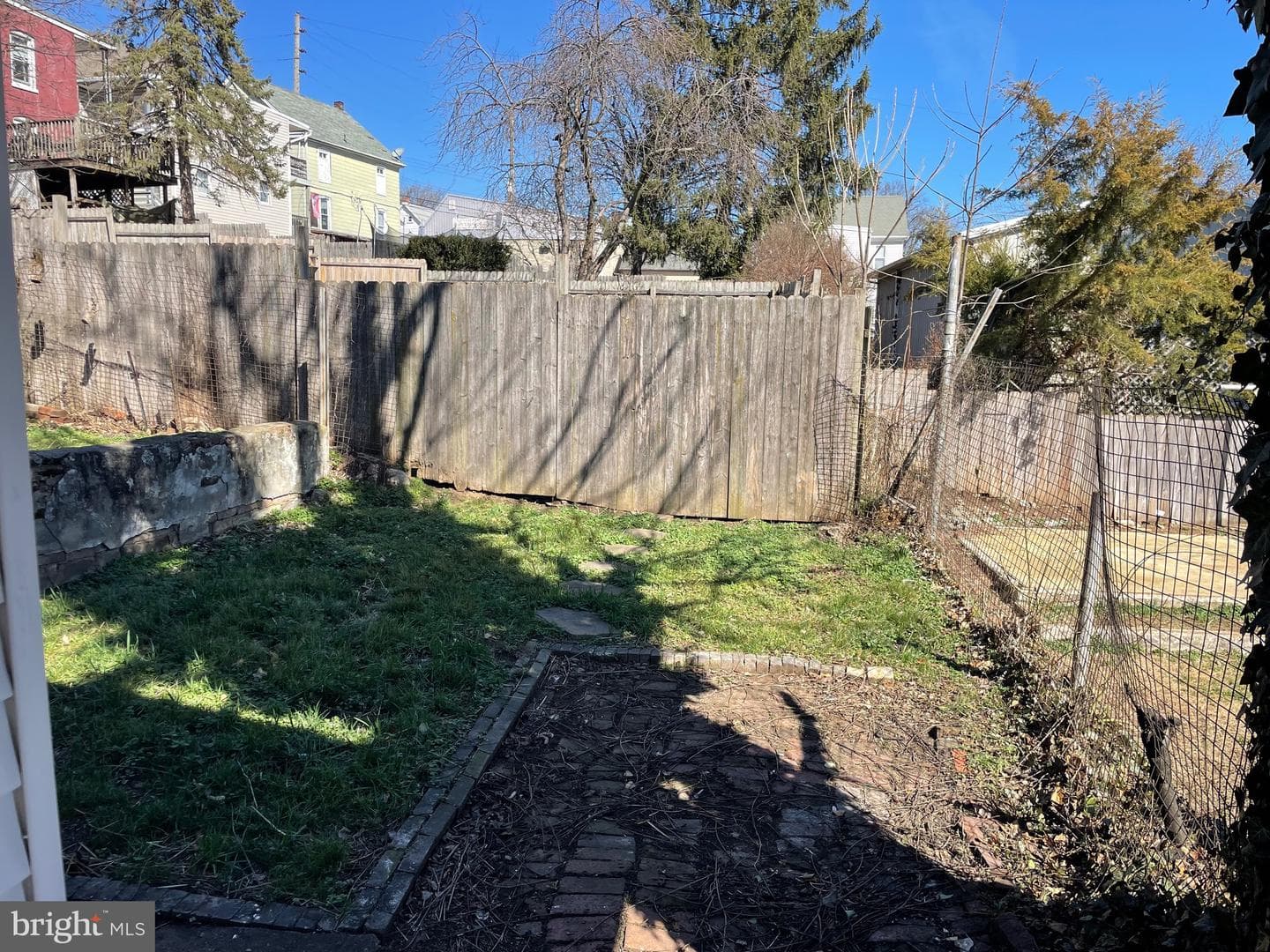 314 E Franklin Street photo 29