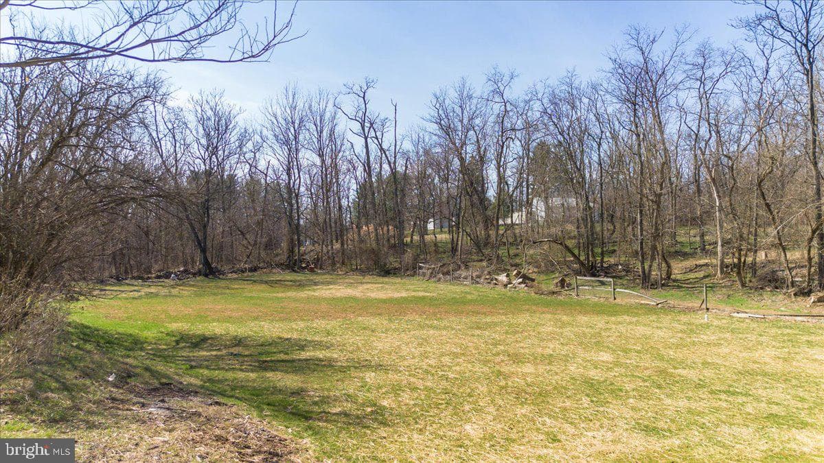 21611 Leitersburg Smithsburg Road photo 37