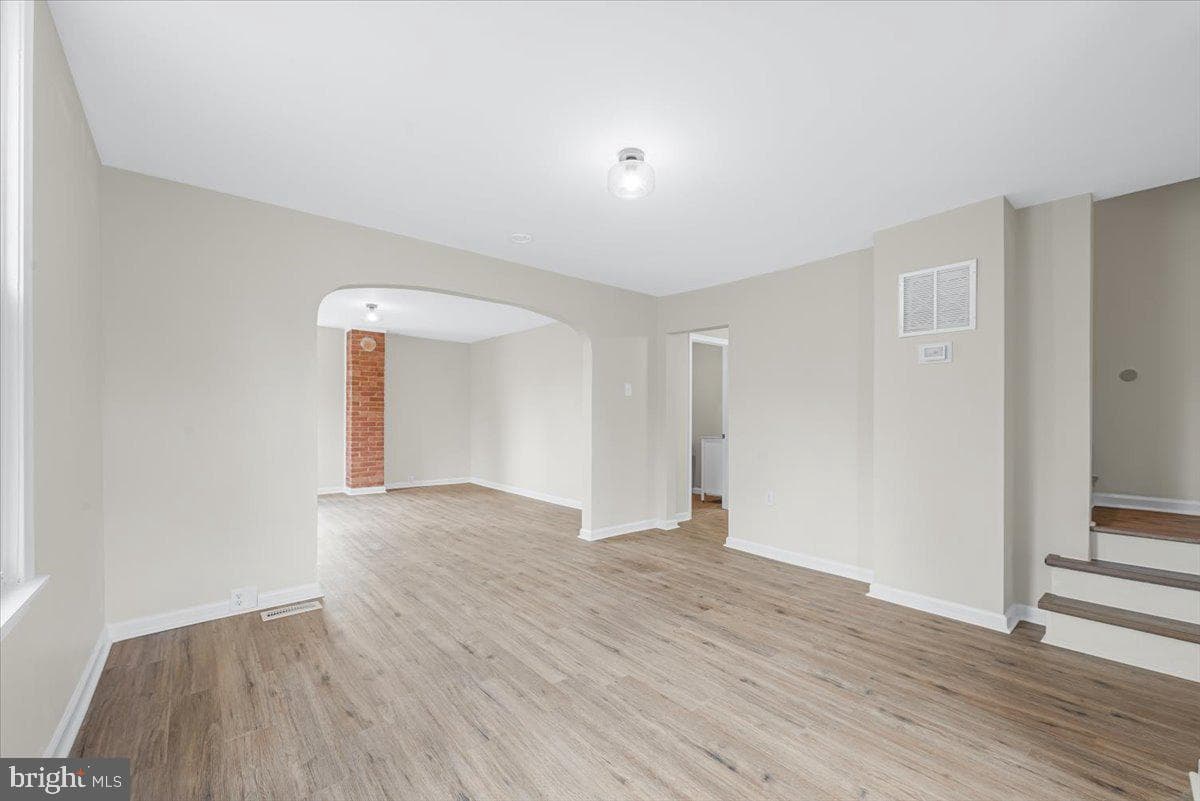 1275 Jefferson Boulevard photo 14