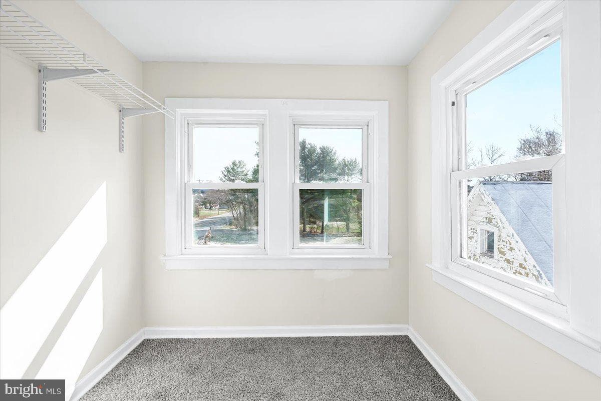 1275 Jefferson Boulevard photo 25