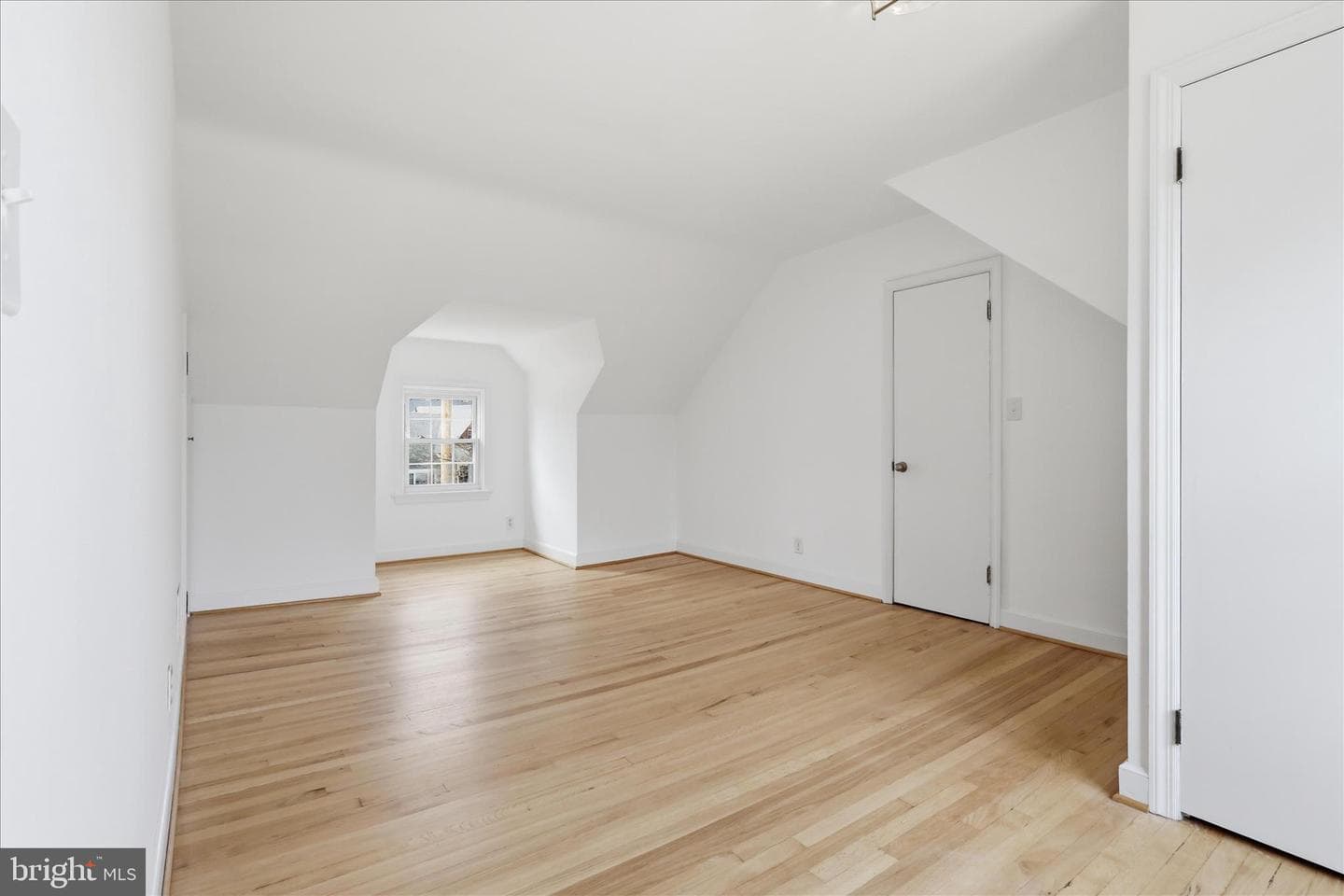 318 Mealey Parkway photo 20