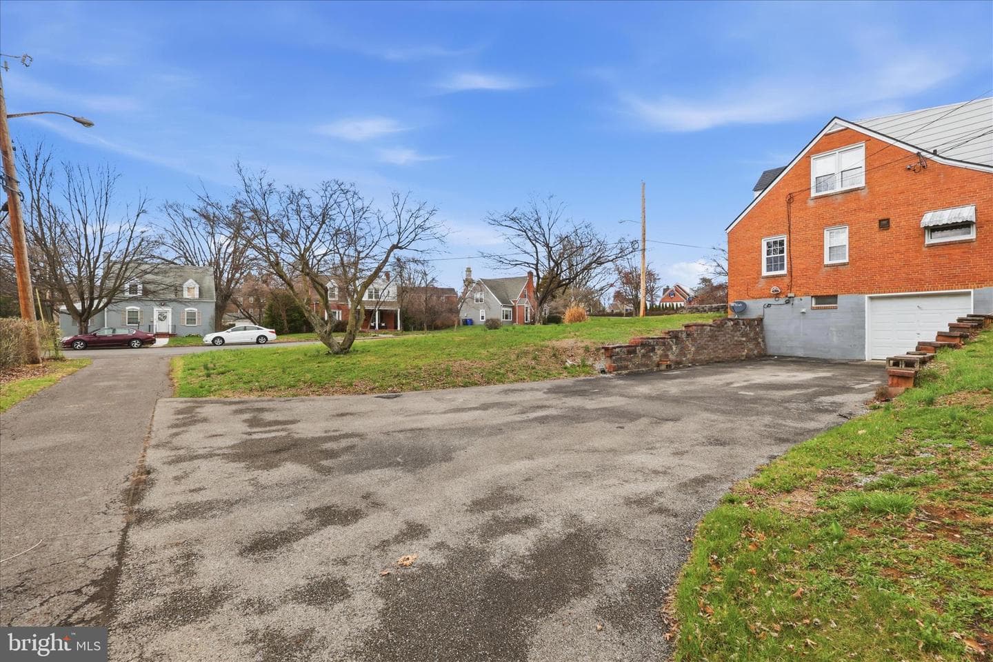 318 Mealey Parkway photo 28