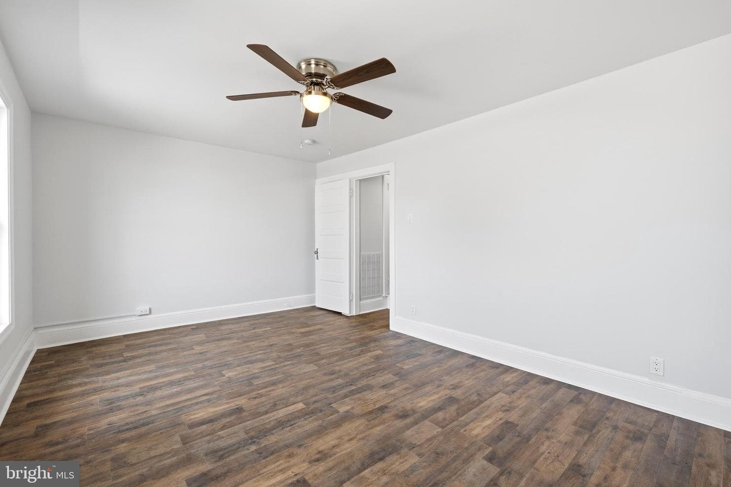 947 W Washington Street photo 21