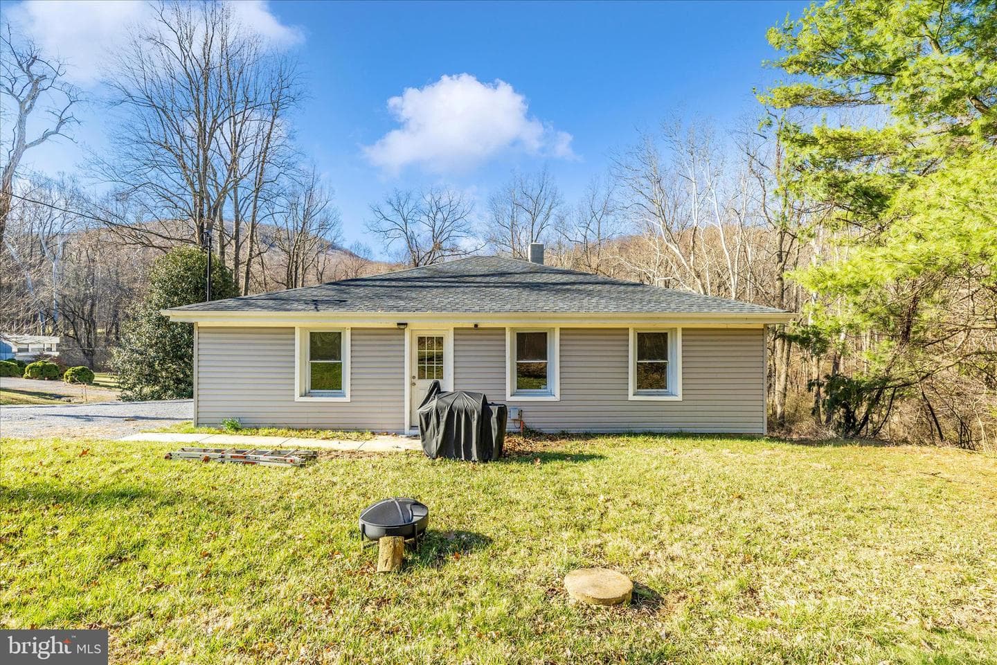 11863 Wolfsville Road photo 47