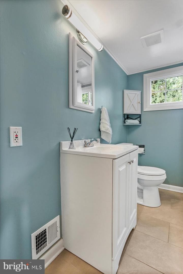 27 E Salisbury Street photo 29