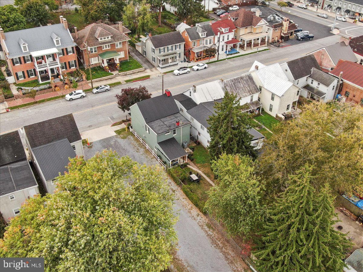 27 E Salisbury Street photo 44