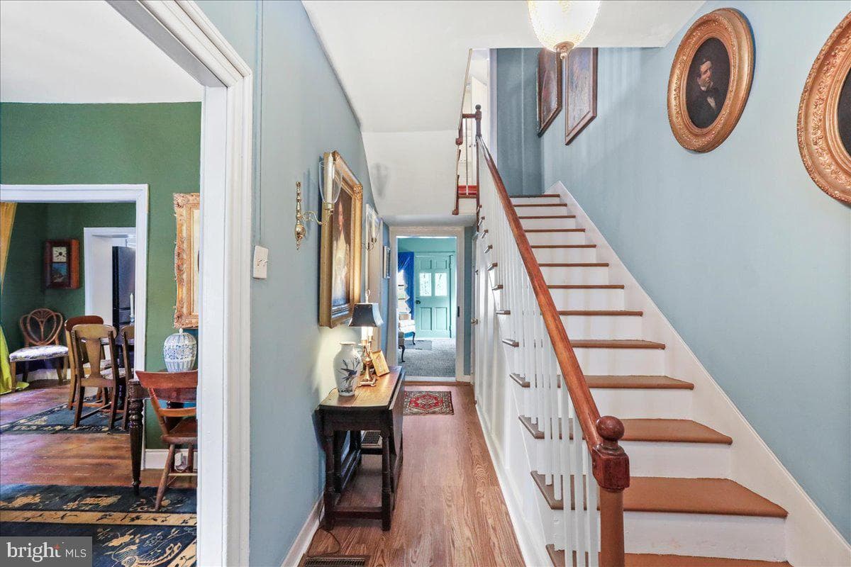 27 E Salisbury Street photo 5
