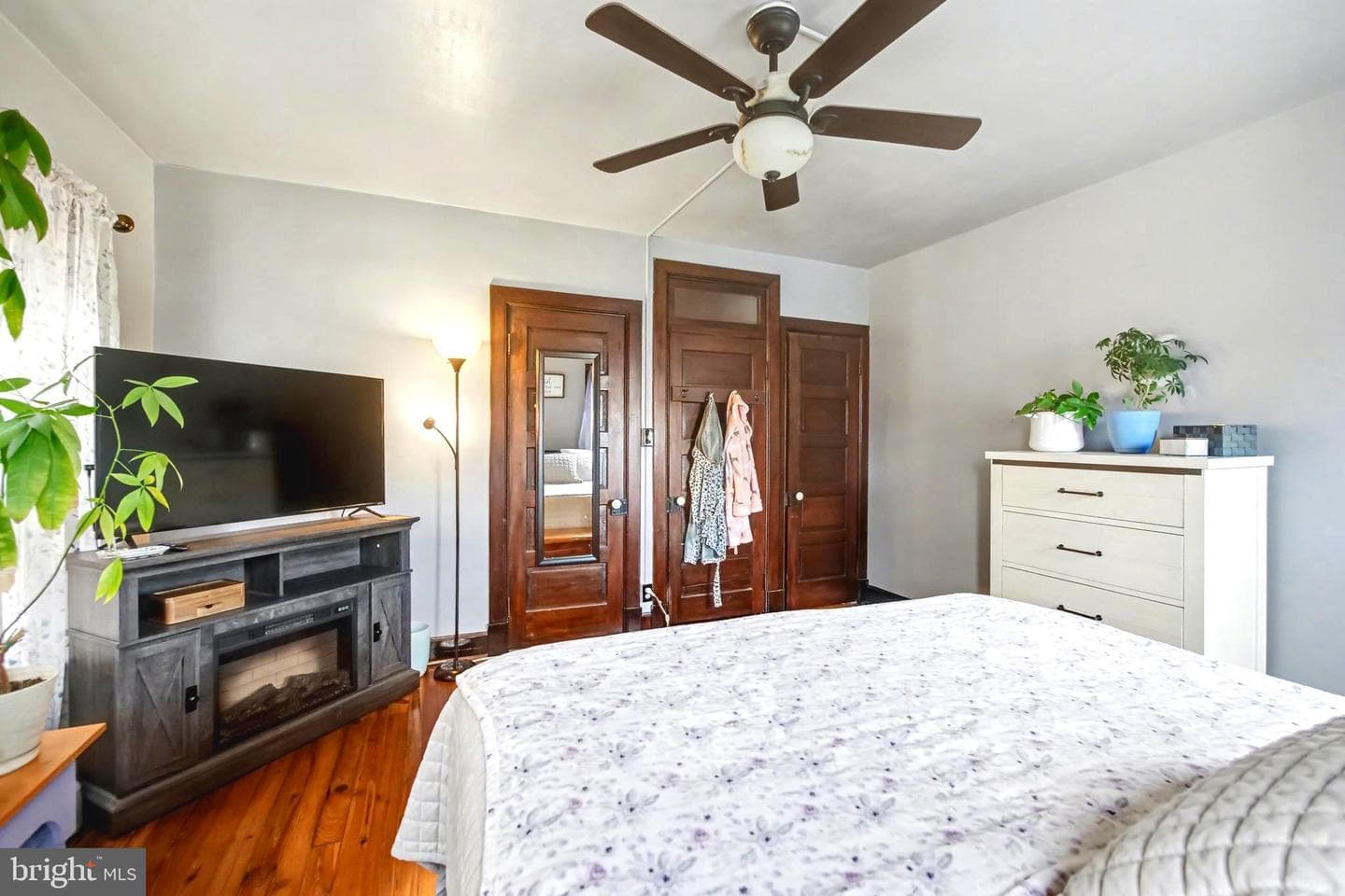 545 N Mulberry Street photo 20